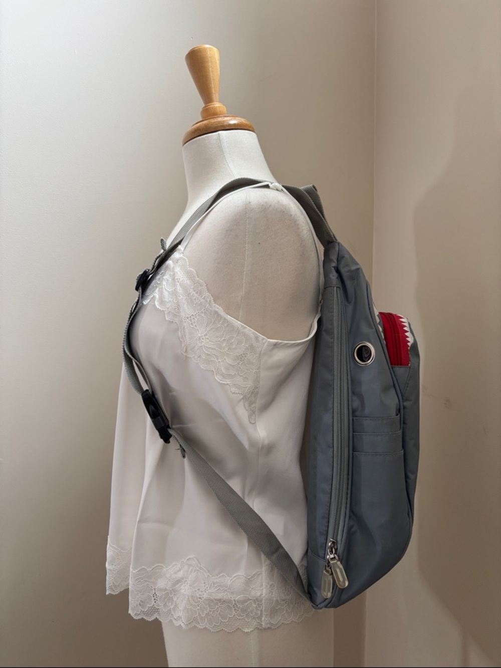 JAWS Grey White Shark Sling Bag and Pink Tote Bag Sawfish “Let Me Do It For You" - Picture 13 of 15